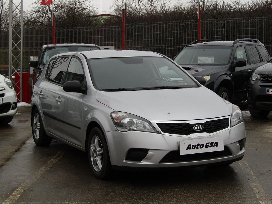 Kia Ceed 1.4CVVT 