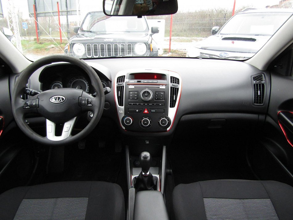 Kia Ceed 1.4CVVT 