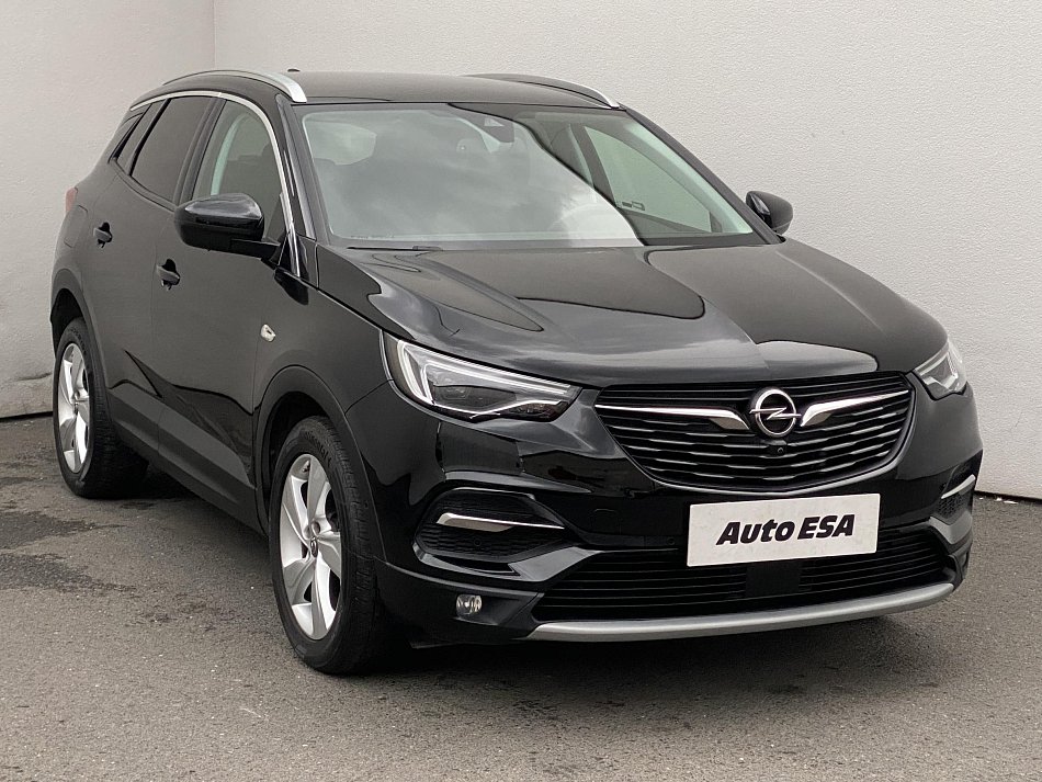 Opel Grandland X 1.2 Turbo 