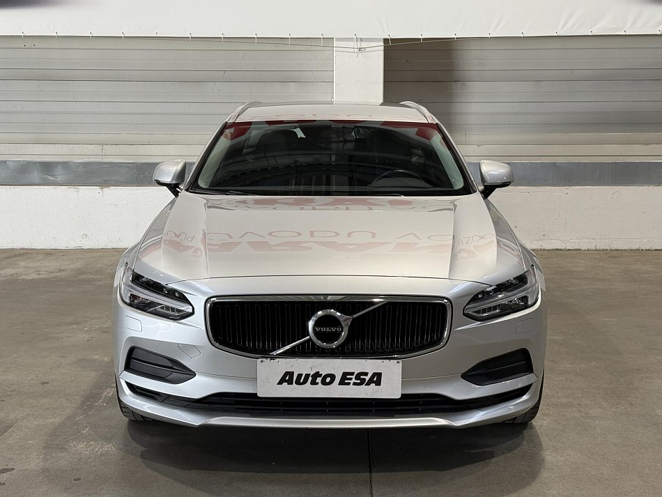 Volvo V90 2.0D4 