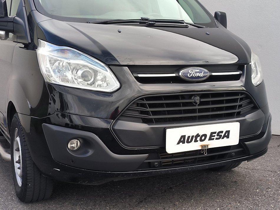 Ford Tourneo Custom 2.2TDCi Titanium L2