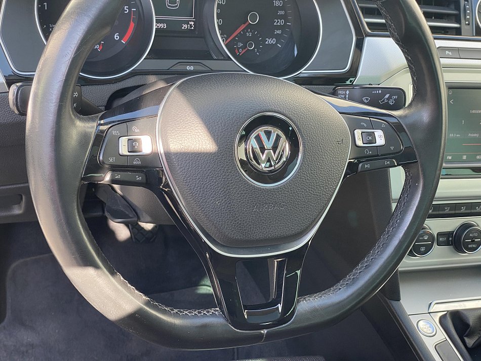 Volkswagen Passat 2.0 TDi Comfortline