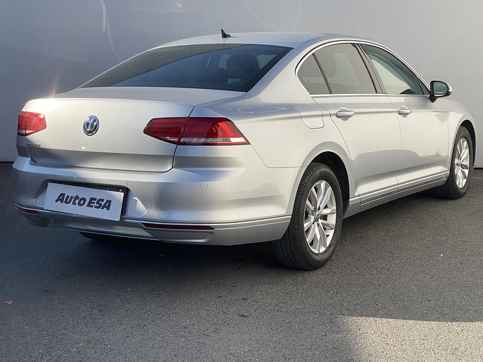 Volkswagen Passat 2.0 TDi Comfortline