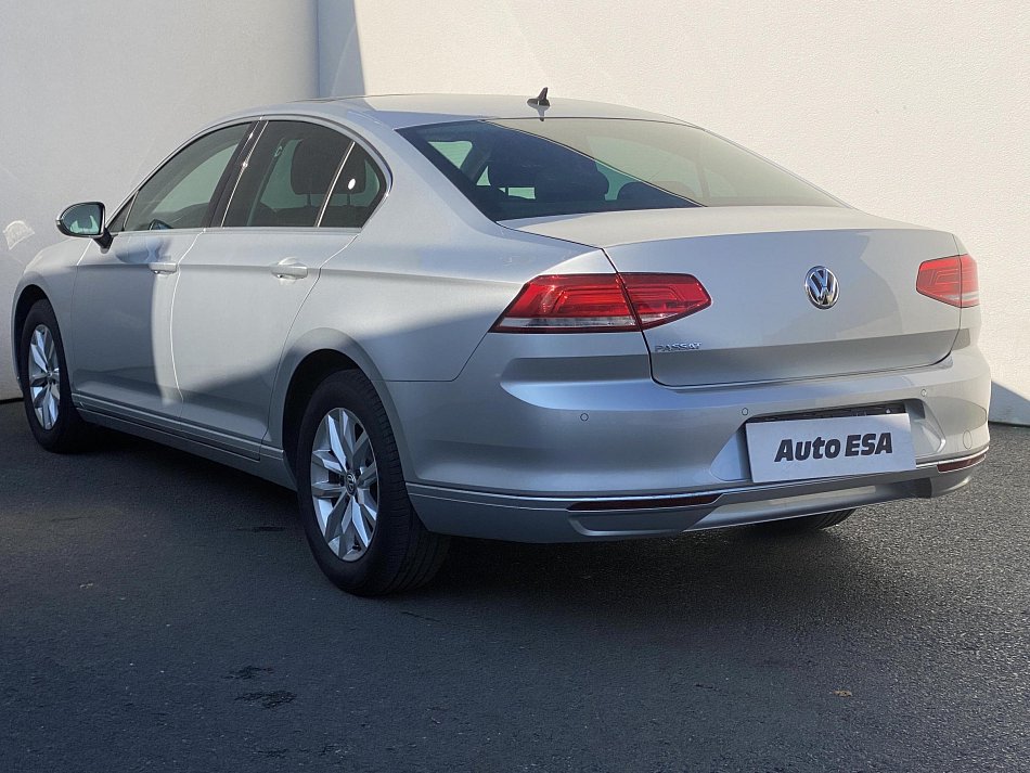 Volkswagen Passat 2.0 TDi Comfortline