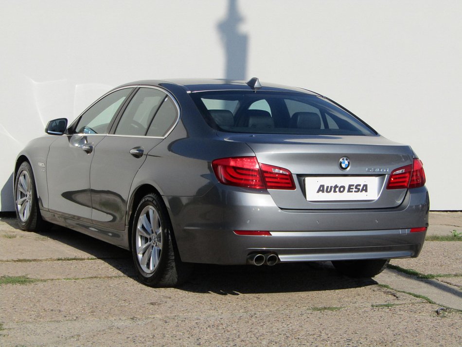 BMW Řada 5 3.0D  530d XDrive