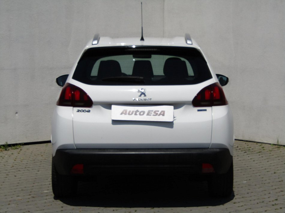 Peugeot 2008 1.2VTi 