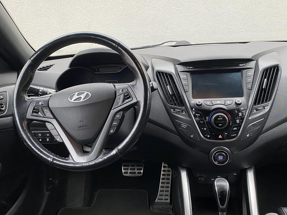 Hyundai Veloster 1.6i 