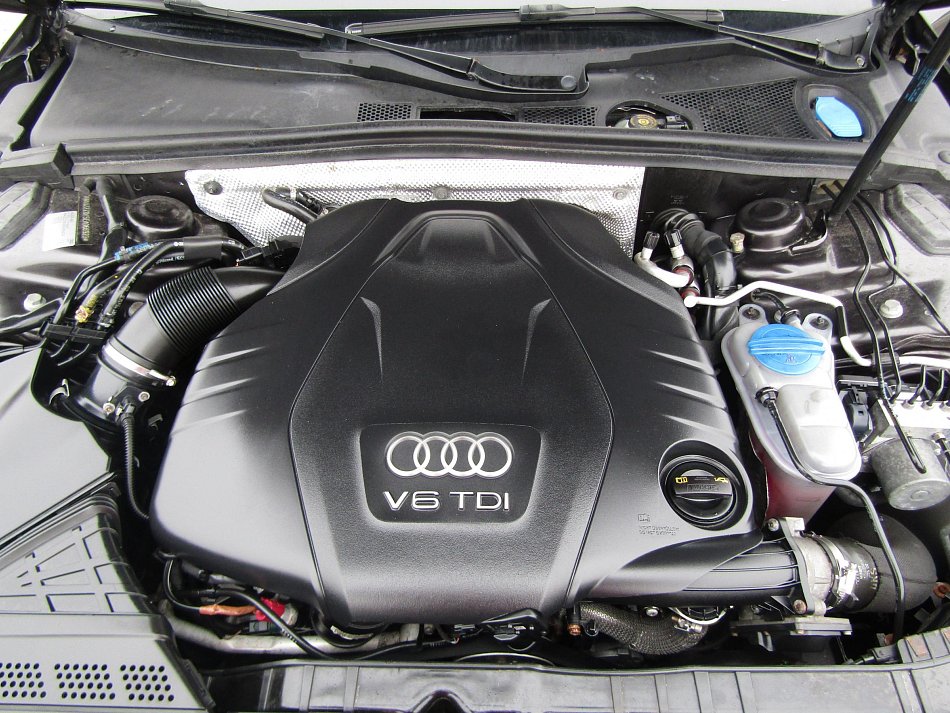 Audi A4 3.0 TDi  quattro