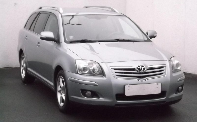 Toyota Avensis 1.8 VVT-I Sol