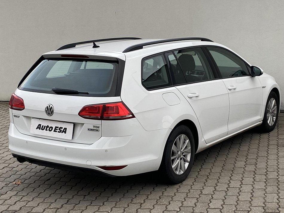 Volkswagen Golf 1.6 TDi 