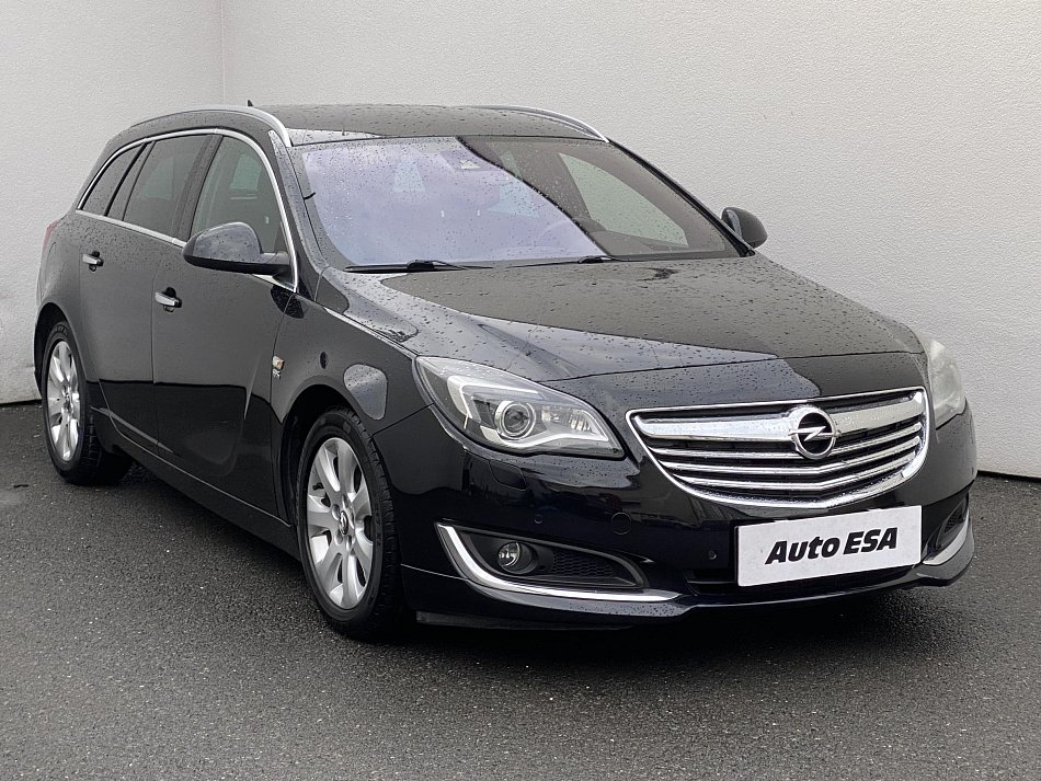 Opel Insignia 2.0 CDTi OPC line