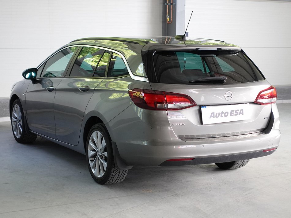 Opel Astra 1.6 CDTi 