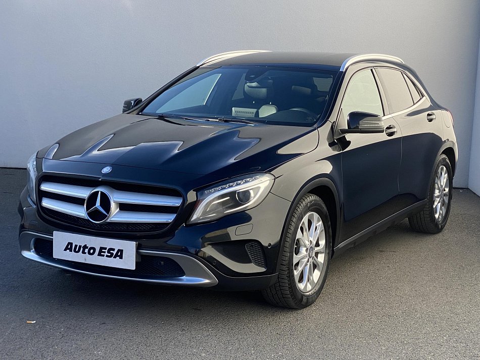 Mercedes-Benz GLA 2.2 CDi  220 4M