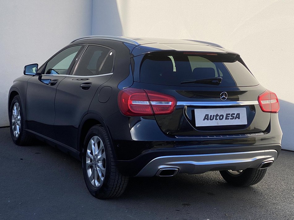 Mercedes-Benz GLA 2.2 CDi  220 4M