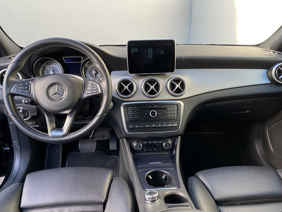 Mercedes-Benz GLA 2.2 CDi  220 4M