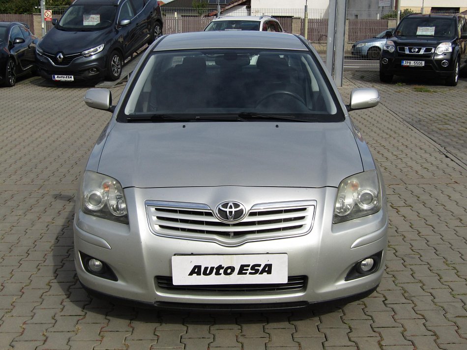 Toyota Avensis 2.2D-4D 