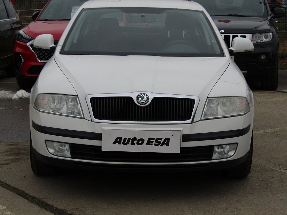 Škoda Octavia II 1.6i Tour