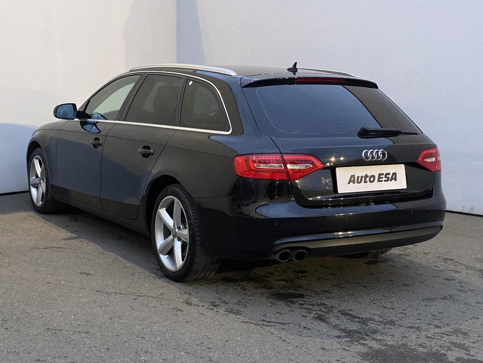 Audi A4 2.0 TDi 