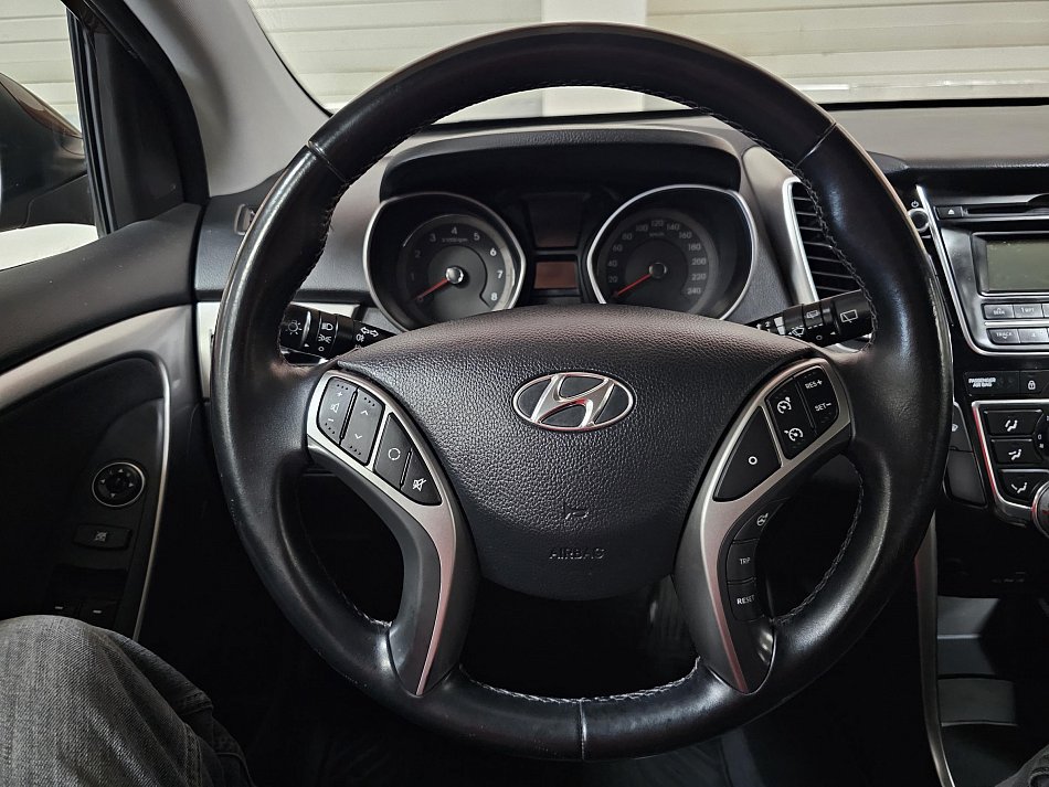 Hyundai I30 1.4i 