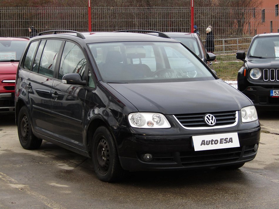 Volkswagen Touran 1.6i 