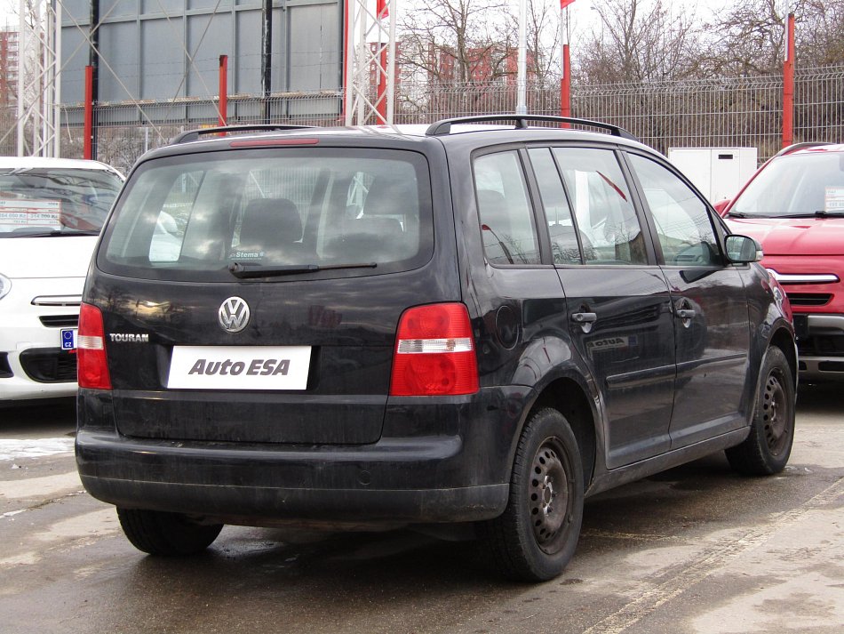 Volkswagen Touran 1.6i 