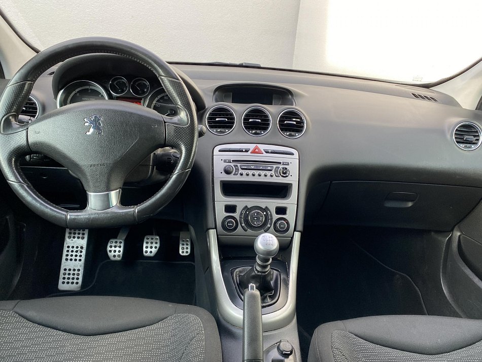 Peugeot 308 1.6 HDi Sportium