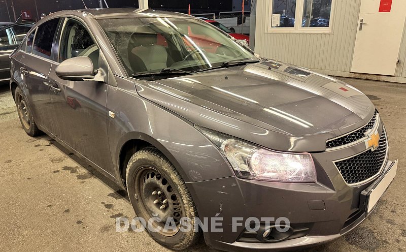 Chevrolet Cruze 1.8i 