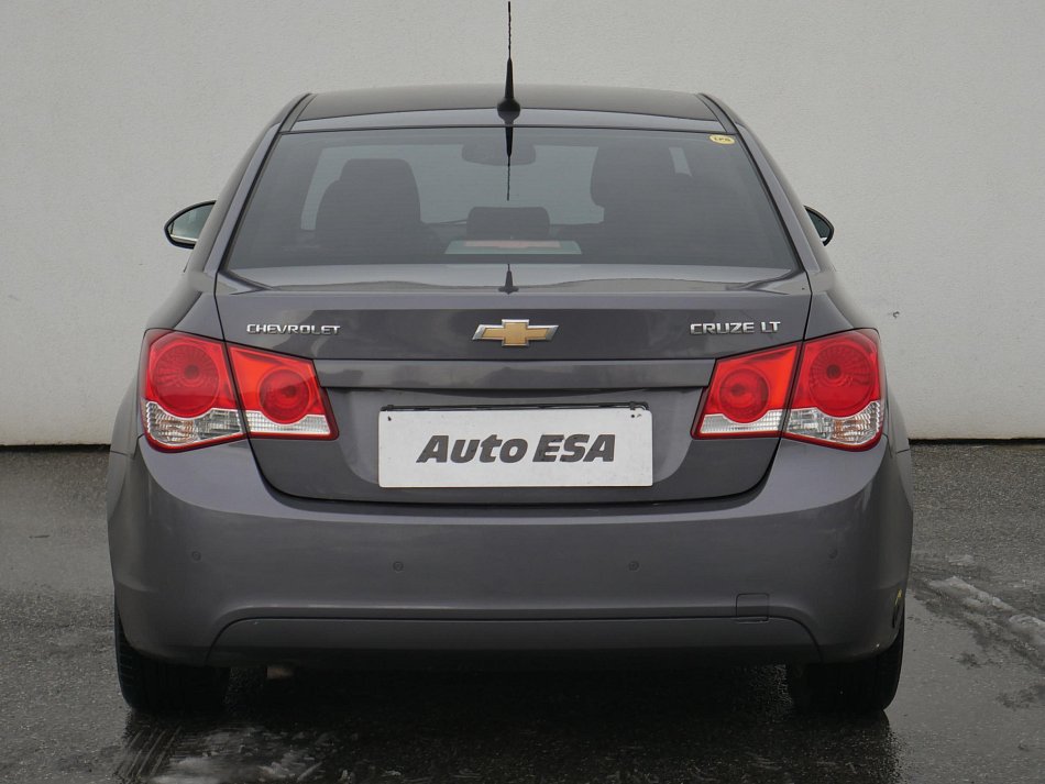 Chevrolet Cruze 1.8i 