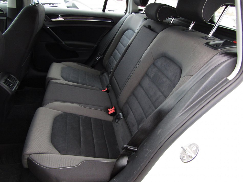 Volkswagen Golf 1.6TDi 