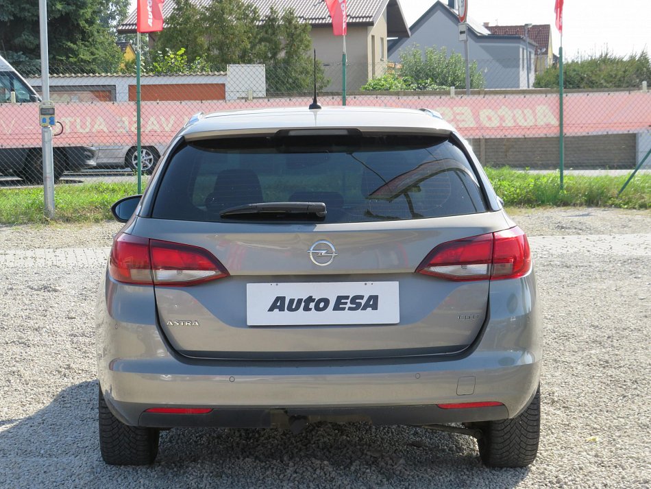 Opel Astra 1.6 CDTi Innovation