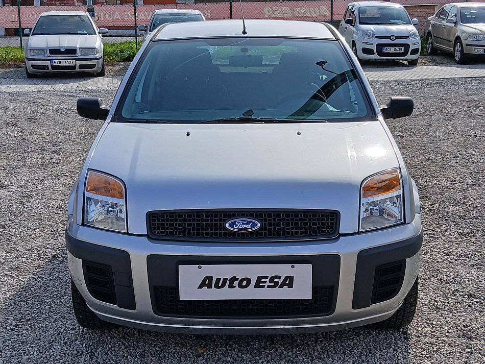 Ford Fusion 1.4i 