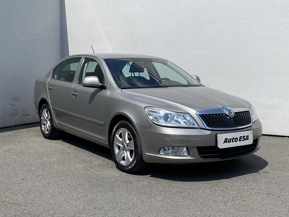 Škoda Octavia II 1.6 TDi Elegance