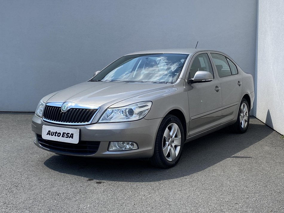 Škoda Octavia II 1.6 TDi Elegance