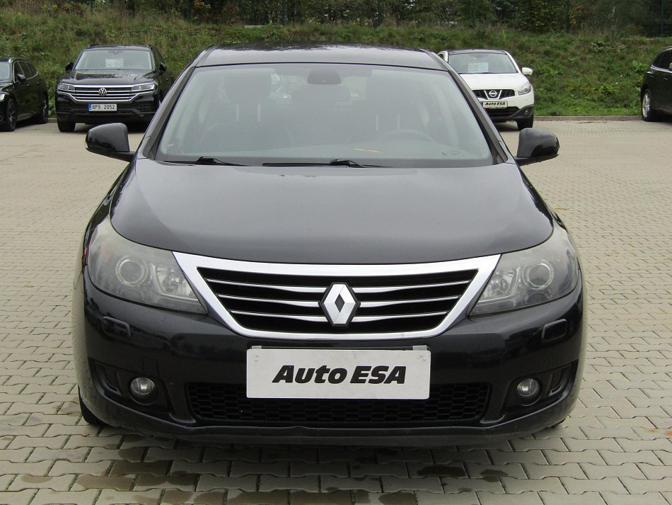 Renault Latitude 2.0dCi 