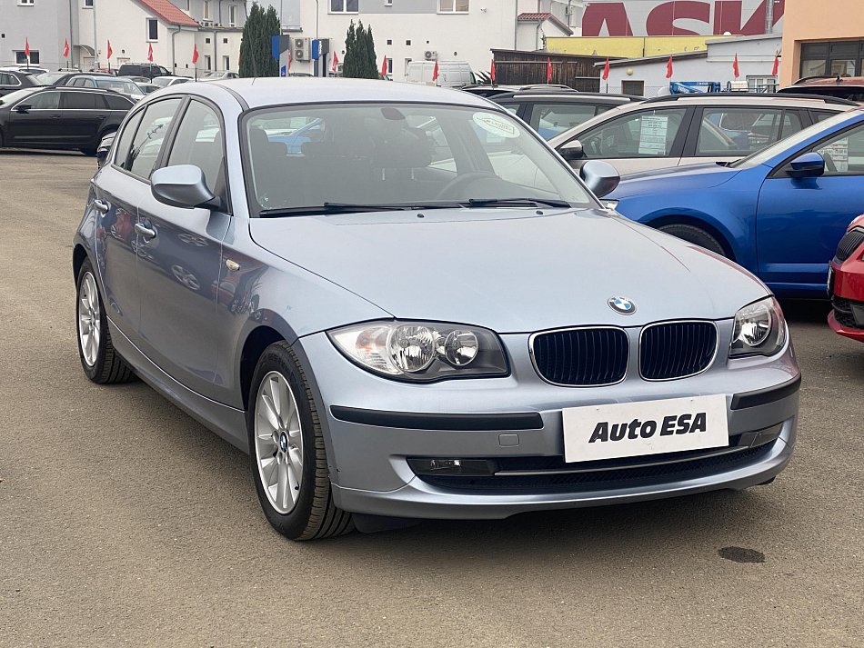 BMW Řada 1 2.0i  118i