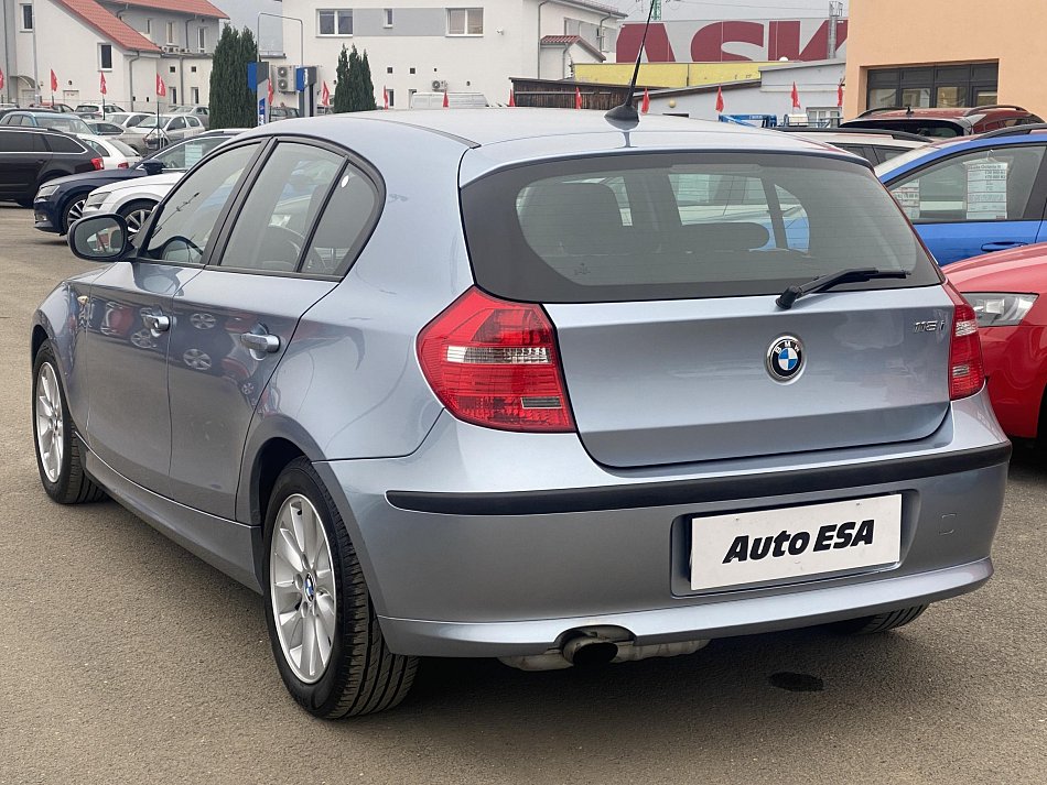 BMW Řada 1 2.0i  118i