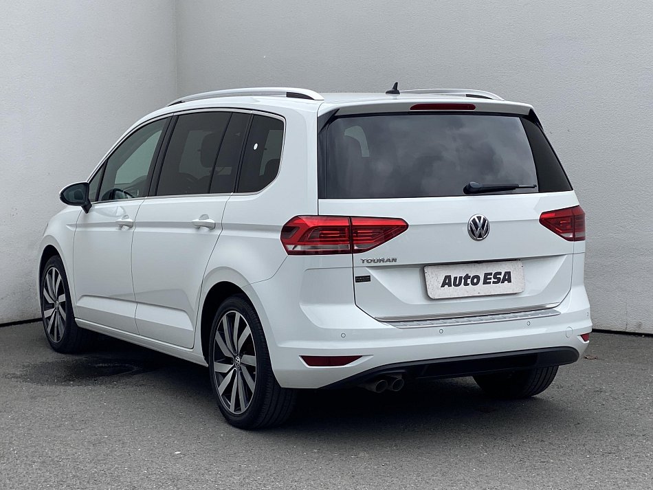 Volkswagen Touran 2.0TDi Highline