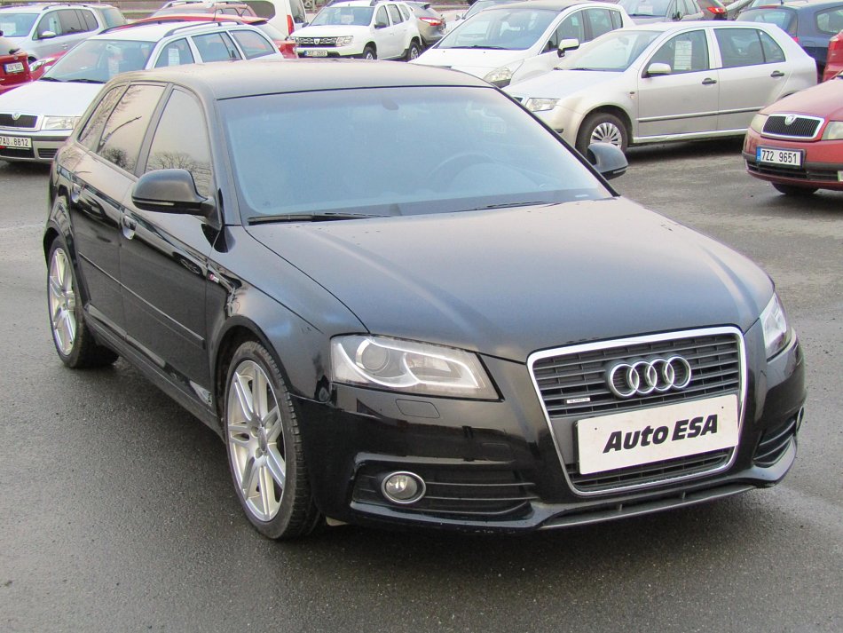 Audi A3 2.0 TDi S-line Quattro