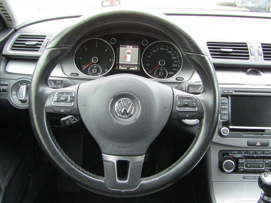 Volkswagen Passat 2.0TDi 