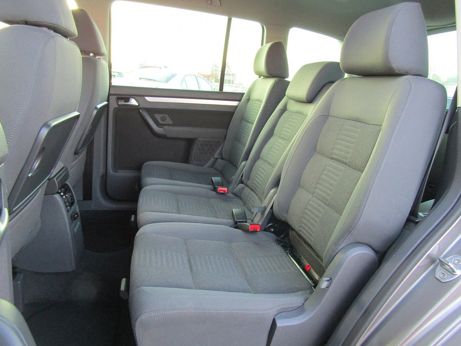 Volkswagen Touran 1.4TSi 