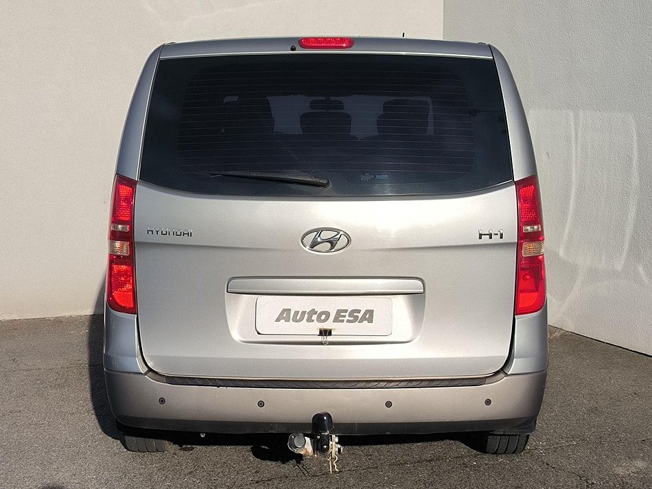 Hyundai H 1 2.5CRDi  8míst