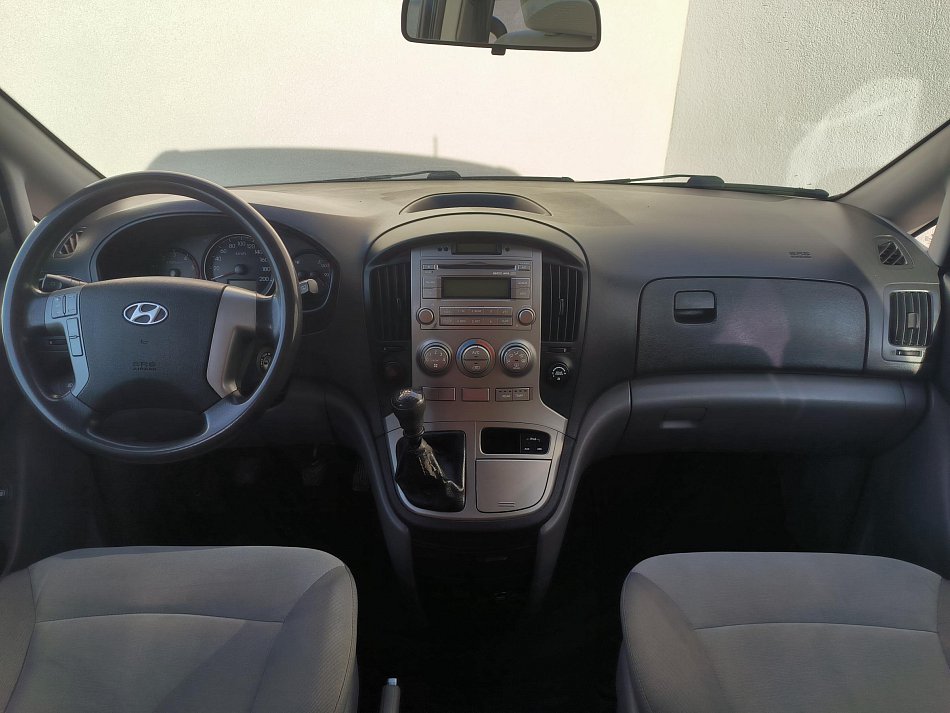 Hyundai H 1 2.5CRDi  8míst