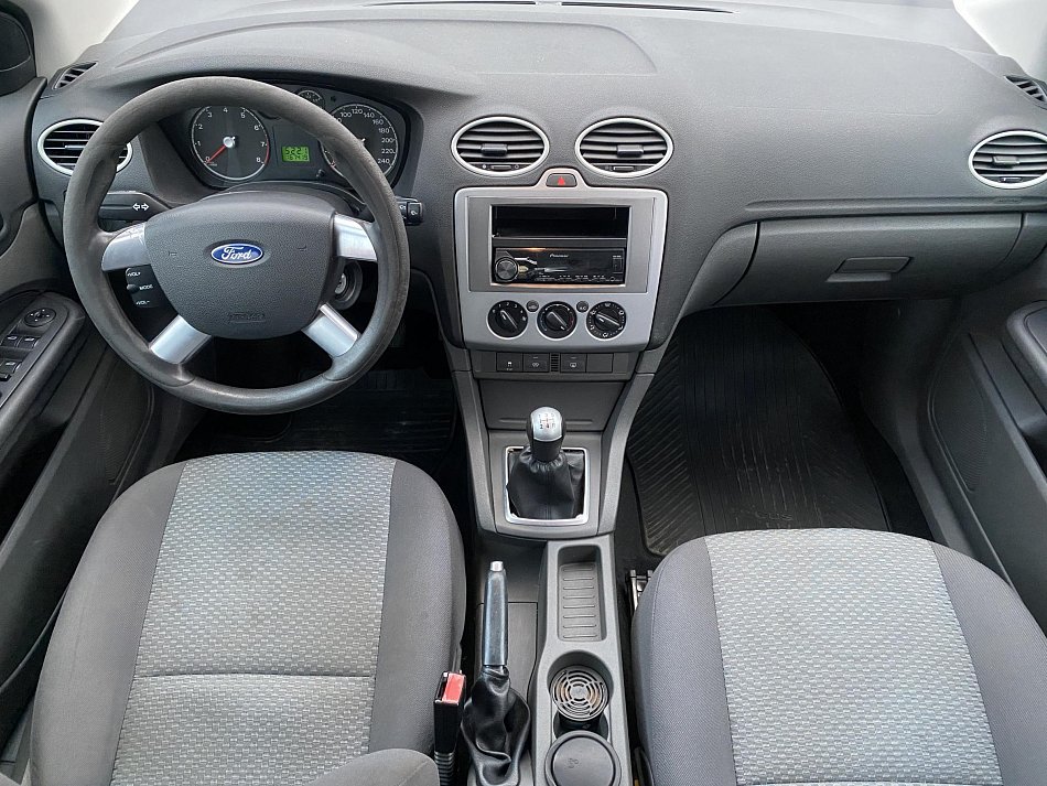 Ford Focus 1.6 16V 