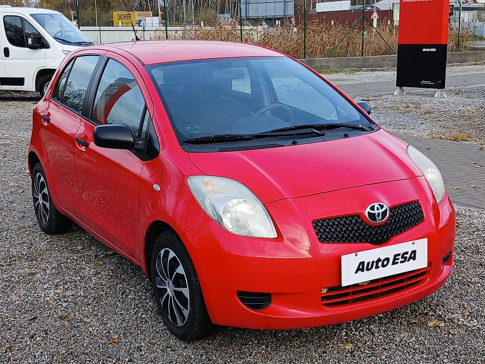 Toyota Yaris 1.3i 