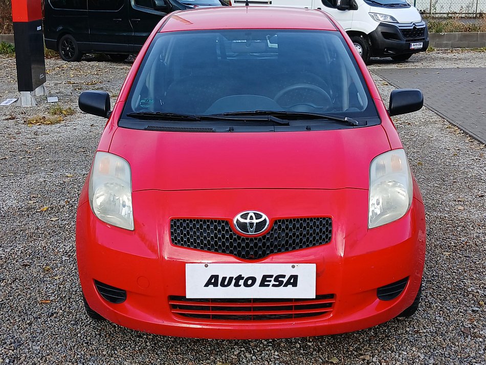 Toyota Yaris 1.3i 