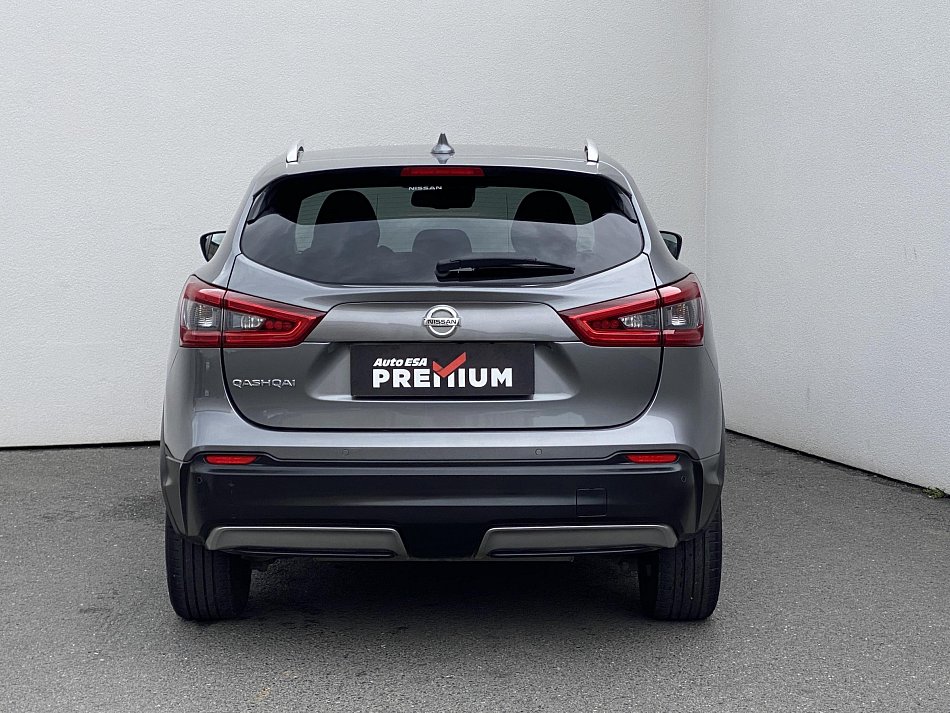 Nissan Qashqai 1.3 DiG-T N-Connecta