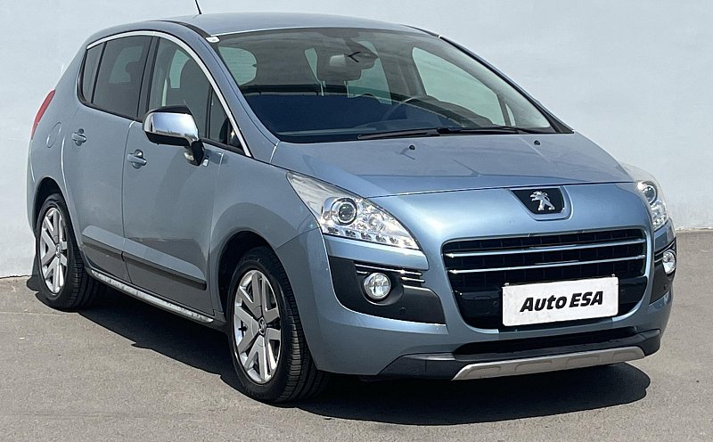 Peugeot 3008 2.0 HDi  Hybrid4