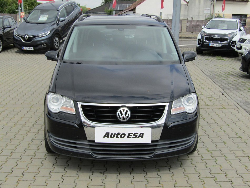 Volkswagen Touran 2.0 TDi 