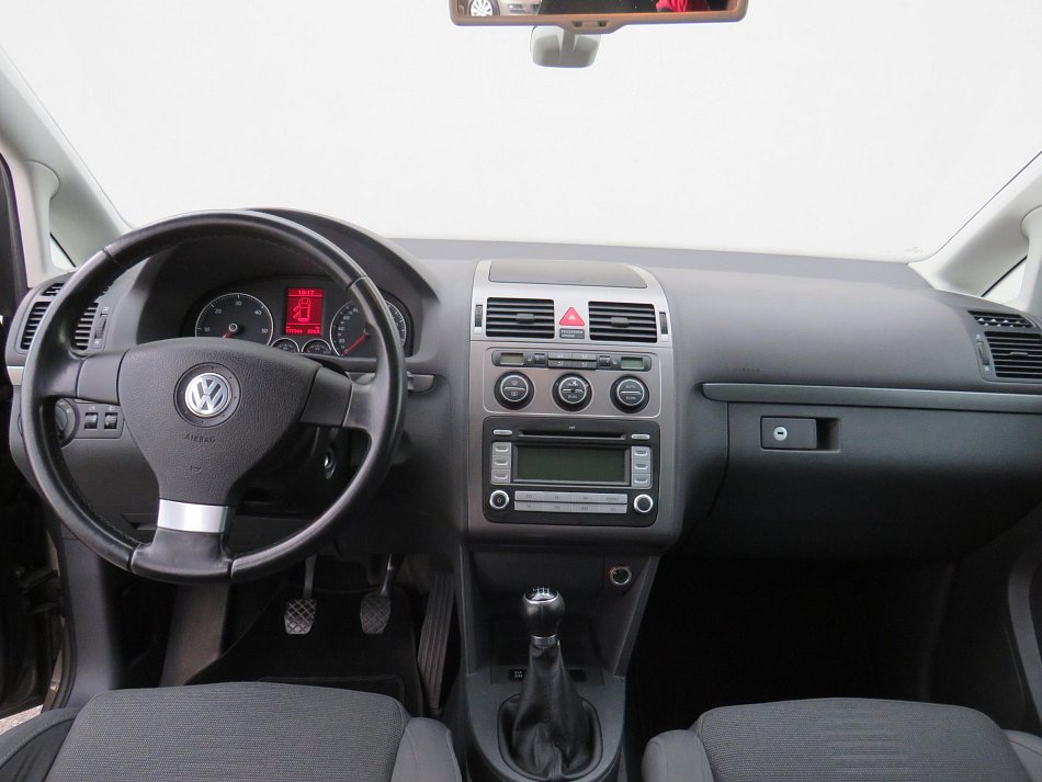 Volkswagen Touran 2.0TDi Highline