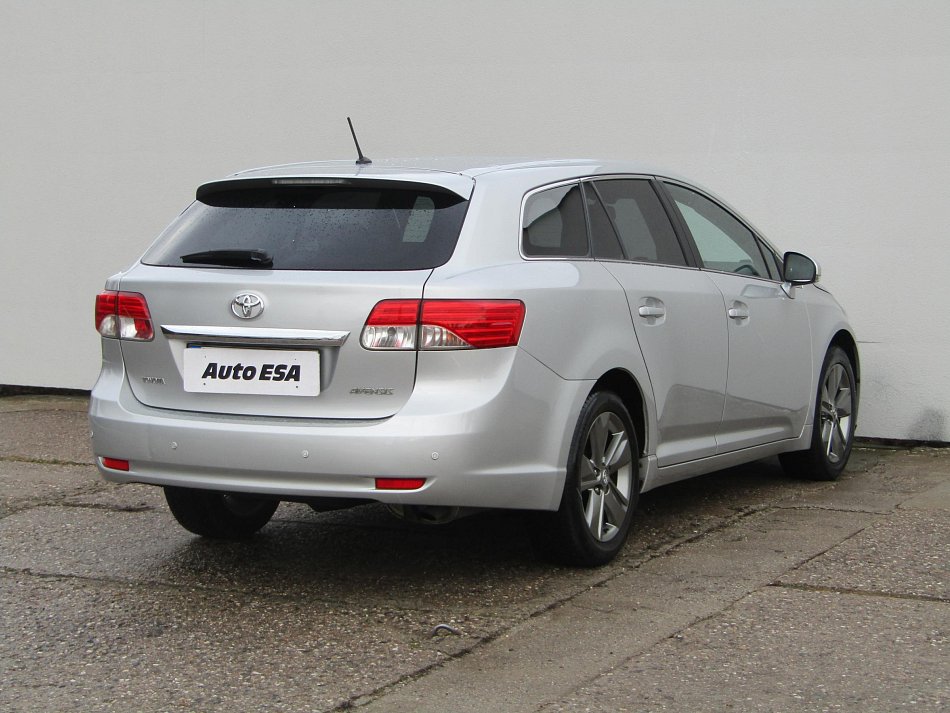 Toyota Avensis 1.8VVT-i 